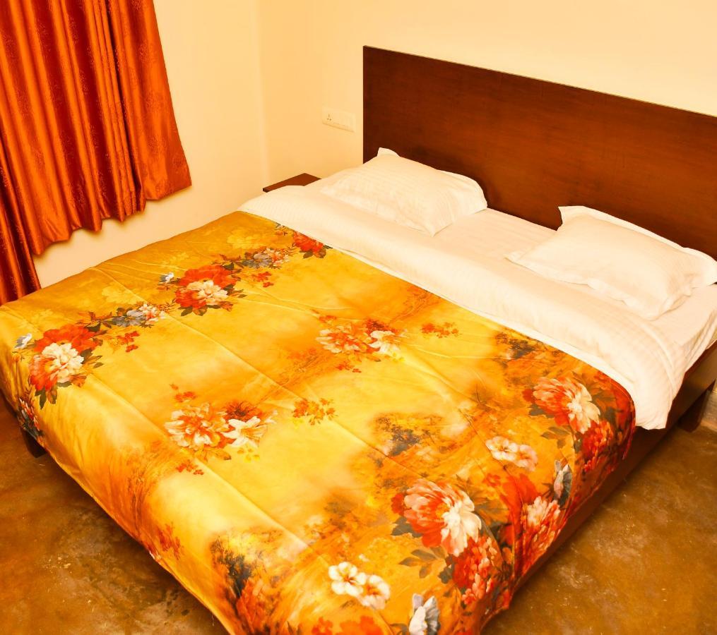 Gobind Bhawan Heritage Hotel หริทวาร ภายนอก รูปภาพ