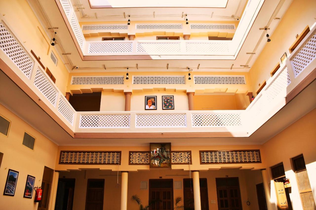 Gobind Bhawan Heritage Hotel หริทวาร ภายนอก รูปภาพ