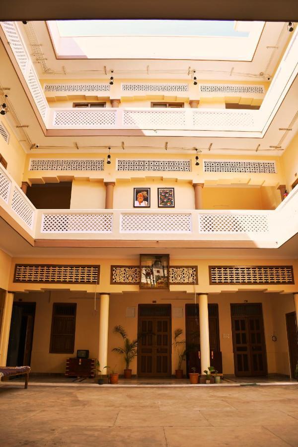 Gobind Bhawan Heritage Hotel หริทวาร ภายนอก รูปภาพ